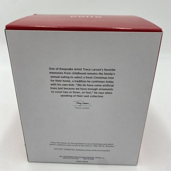 2022 HALLMARK SANTA'S WORKSHOP WONDERS MAGIC LIGHT SOUND & MOTION Ornament - Picture 6 of 16